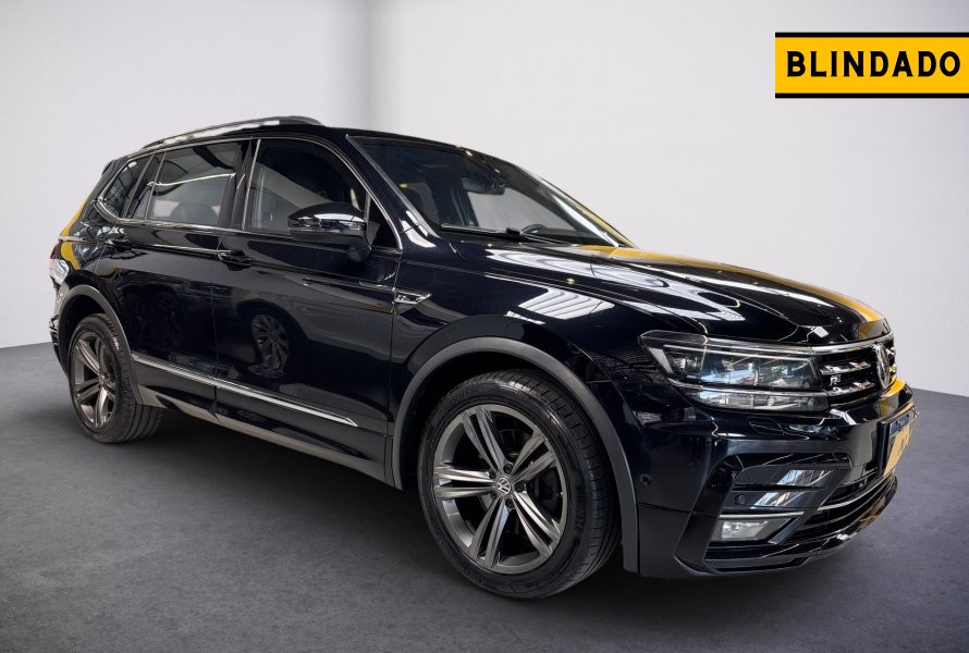 VOLKSWAGEN Tiguan 2.0 TSI R-LINE 16V TURBO GASOLINA 4P TIPTRONIC 2021/2021 VOLKSWAGEN Tiguan 2.0 TSI R-LINE 16V TURBO GASOLINA 4P TIPTRONIC 2021/2021